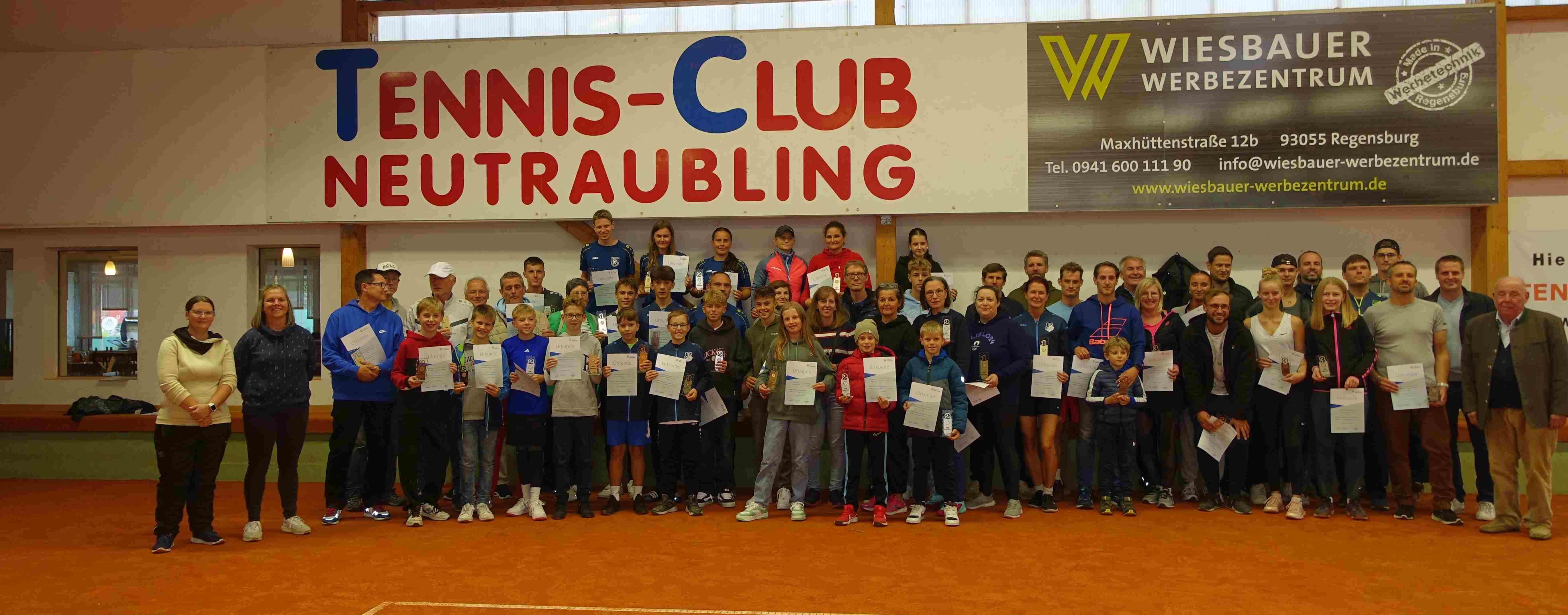 Regensburger Landkreismeisterschaften im Tennis - Spannender Tennissport bei den Doppelwettbewerben